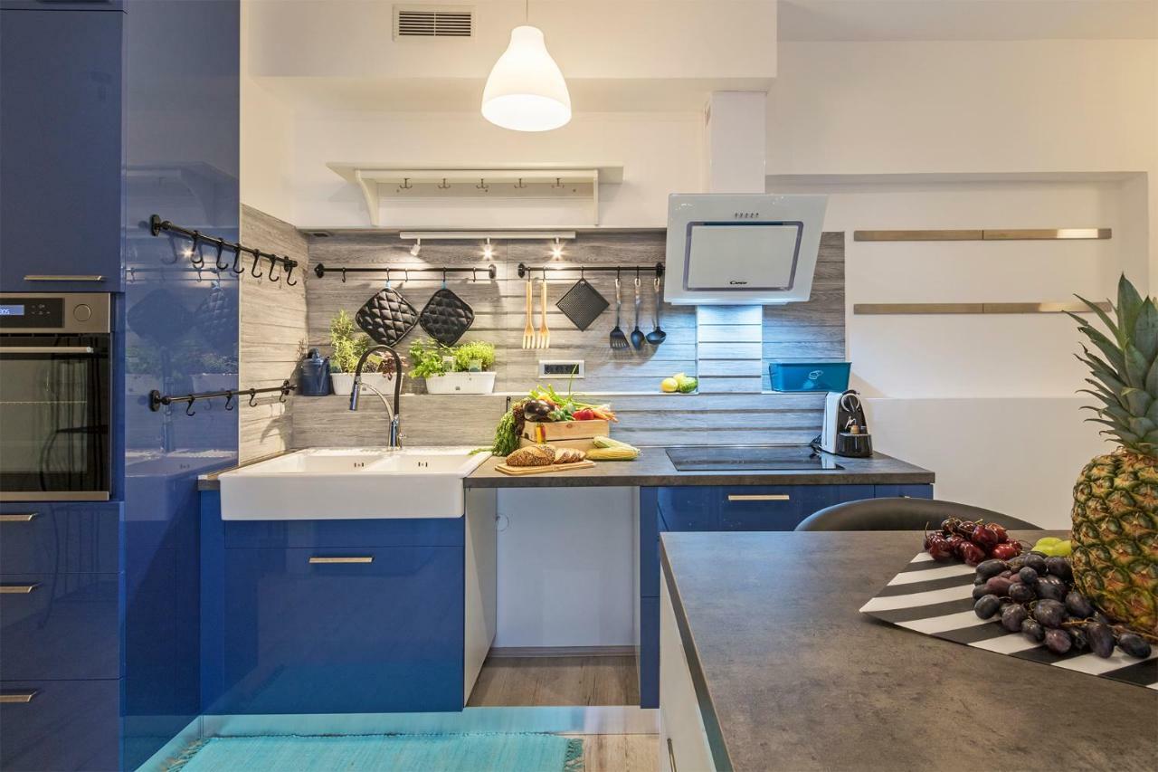 Apartment Danijela I Pula Bagian luar foto